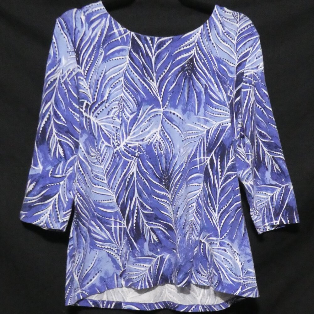 CORAL BAY | large | Blue and White Leaf Pattern Blouse
